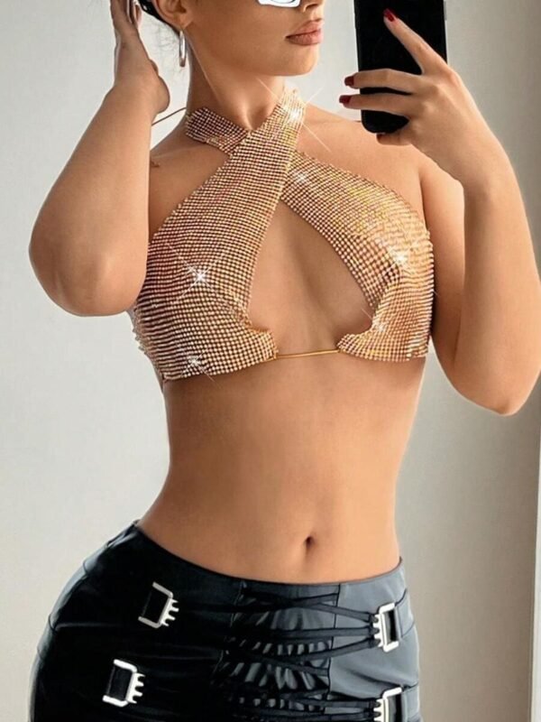 O1CN01KM9YTr1lKSAqpwAk1_!!2214192854800-0-cib sparkly chainmail gold halter top